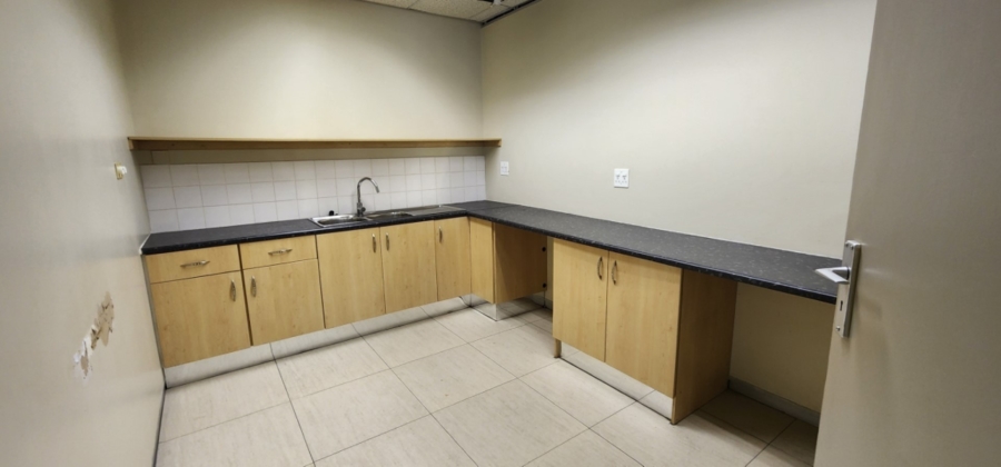 To Let commercial Property for Rent in Cape Town City Centre Western Cape